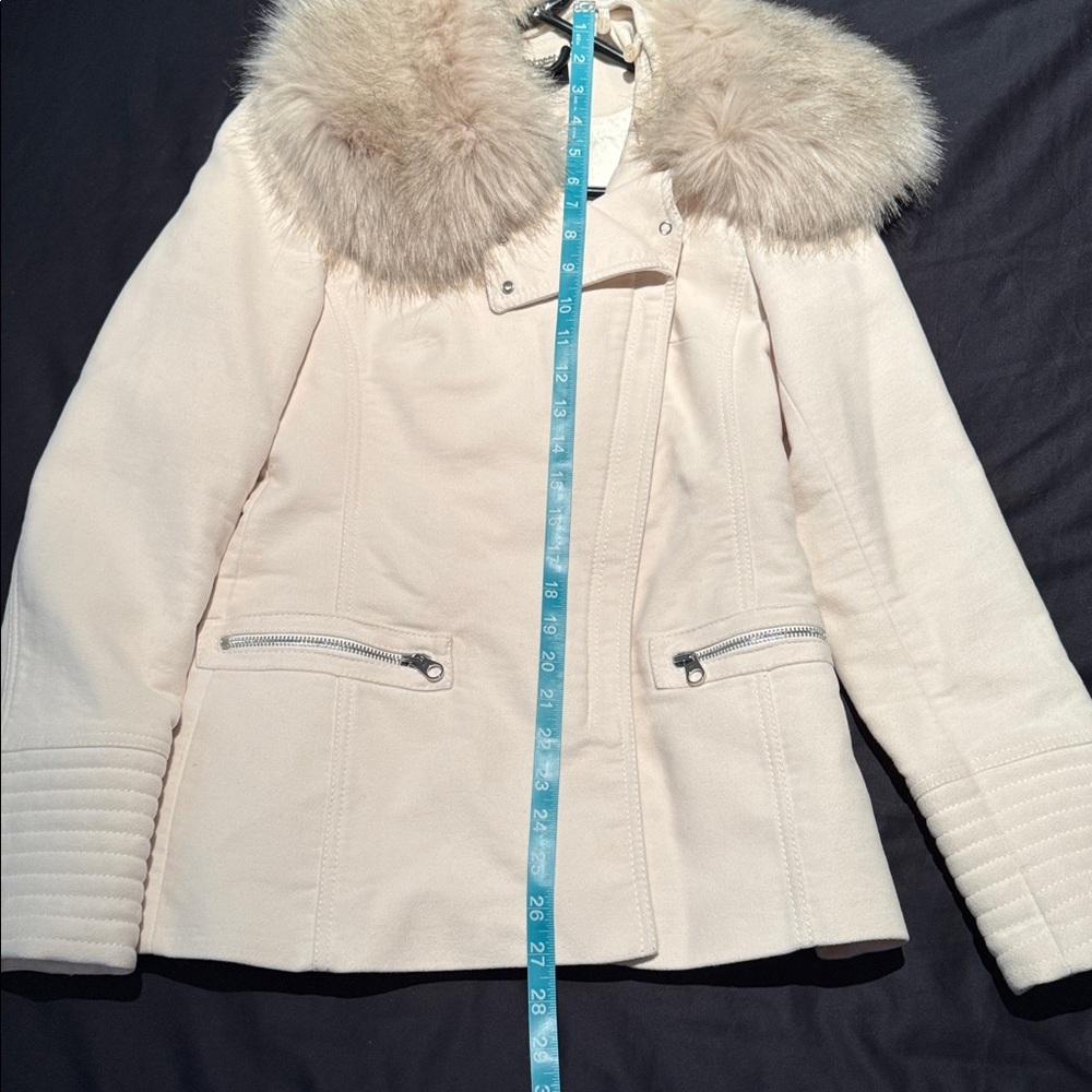 Karen Millen sz4 preowned no smoke home Cream Jacket w removable Faux Fur Collar - Picture 14 of 16
